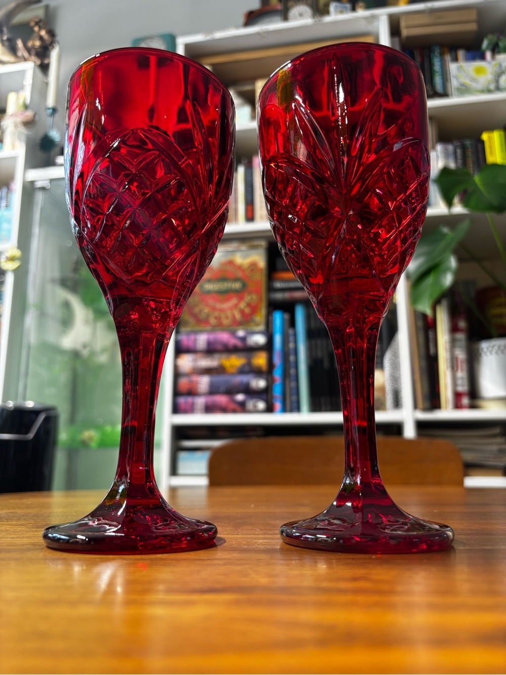 Godinger Dublin red crystal diamond cut 10 oz stemmed goblets; set of 2 - Picture 2 of 10